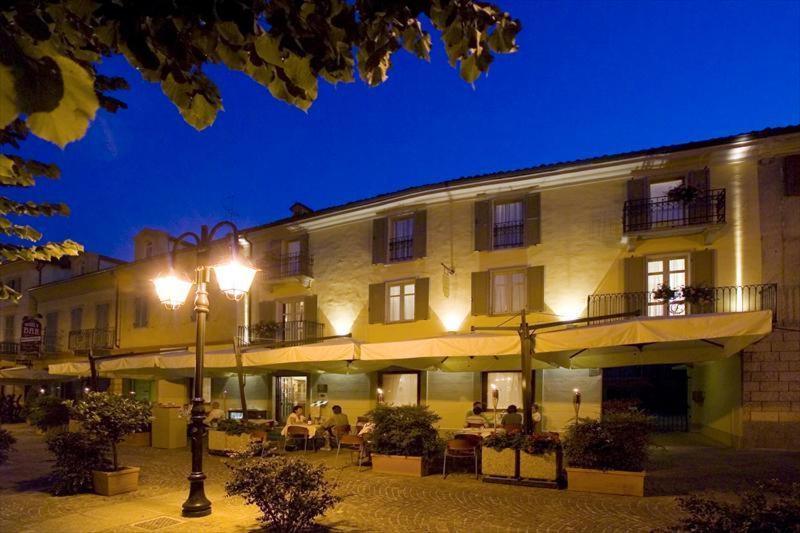 Albergo Badellino Бра Екстериор снимка