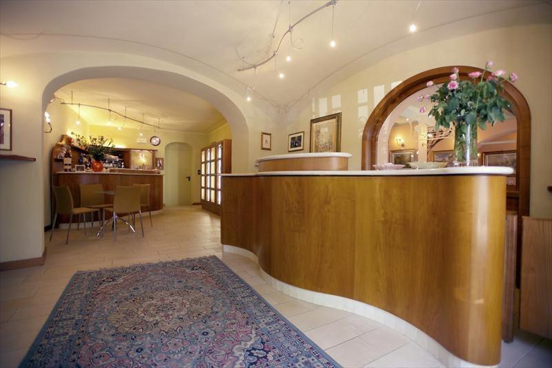 Albergo Badellino Бра Екстериор снимка