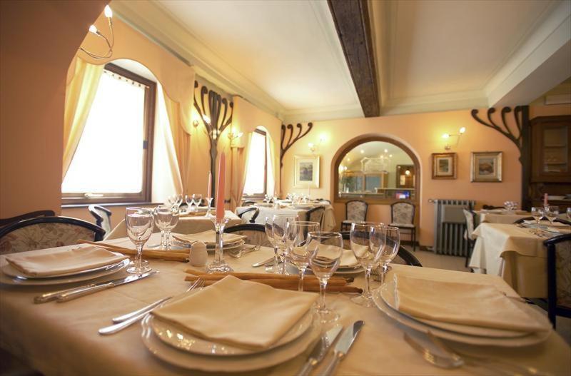 Albergo Badellino Бра Екстериор снимка