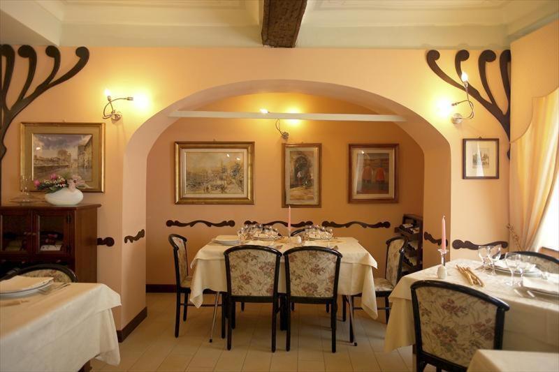 Albergo Badellino Бра Екстериор снимка